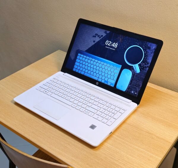 💻 HP 250 G7 (15L03ES)