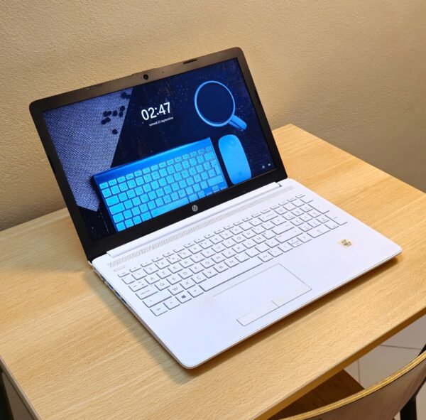 💻 HP 250 G7 (15L03ES)
