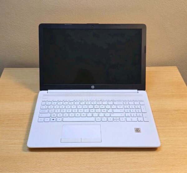 💻 HP 250 G7 (15L03ES)