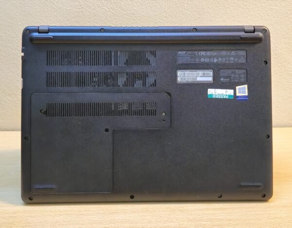 ACER TravelMate P215-51