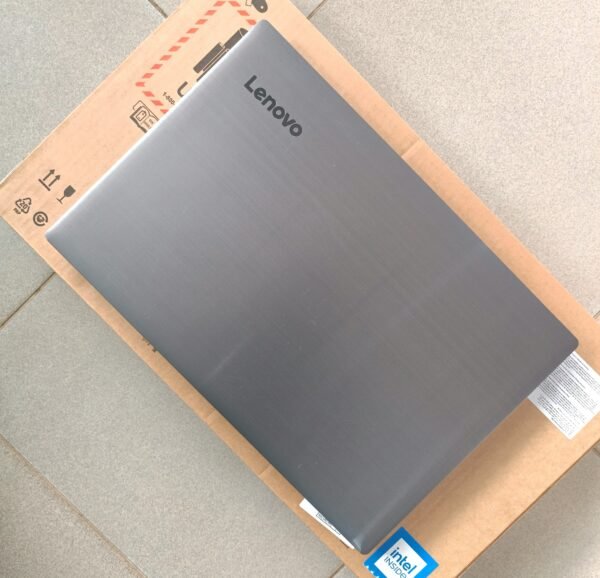 💻 Lenovo V130-15IKB
